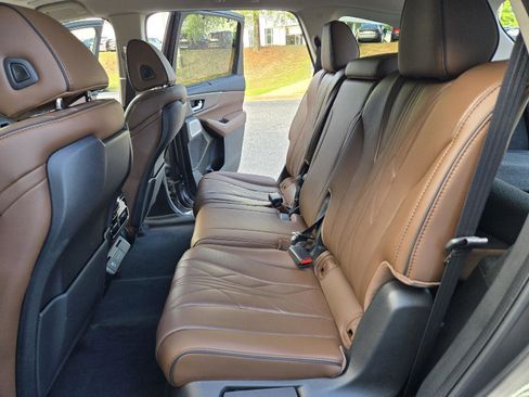 Certified 2026 Acura MDX SH-AWD w/ Advance Package image 19