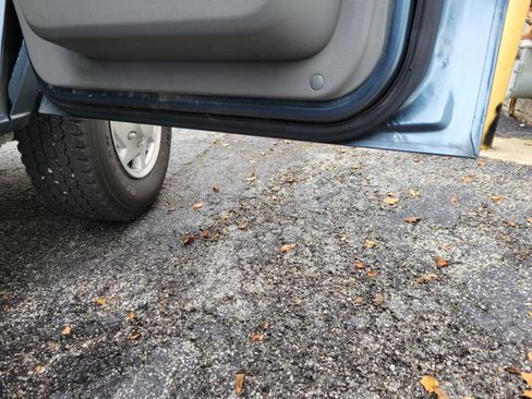 Used 2014 Ford E-350 and Econoline 350 Super Duty w/ Insulation Package image 59