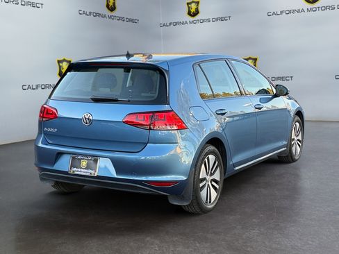 Used 2016 Volkswagen e-Golf SE image 5