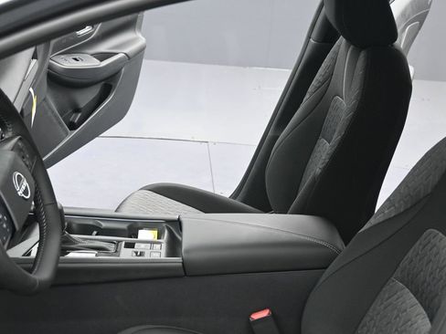 New 2026 Nissan Sentra SV w/ SV Convenience Package image 16