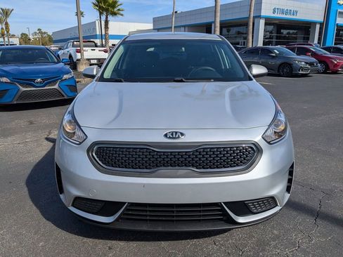 Used 2018 Kia Niro FE image 9