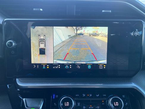 Used 2023 GMC Sierra 1500 Denali w/ Denali Reserve Package image 15