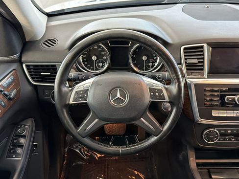 Used 2013 Mercedes-Benz ML 350 4MATIC w/ Premium 1 Pkg image 11