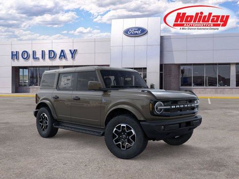 New 2026 Ford Bronco Outer Banks AWD/4WD image 1
