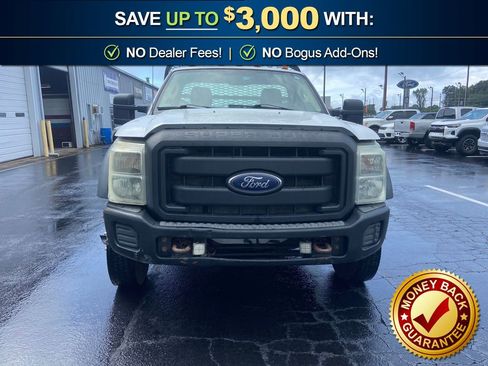 Used 2013 Ford F550 4x4 Regular Cab Super Duty w/ Payload Upgrade Pkg image 11