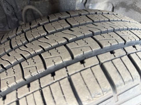 Used 2022 Toyota RAV4 XLE image 25