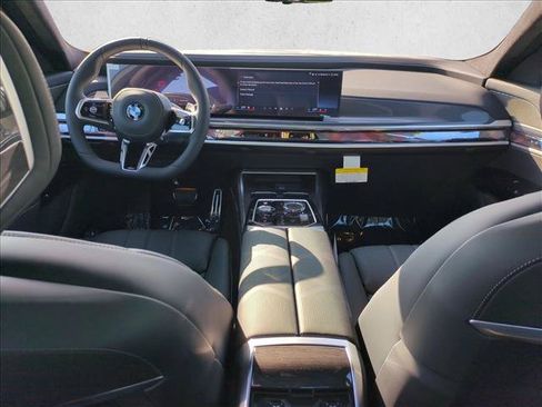 New 2026 BMW 740i w/ Premium Package RWD image 15