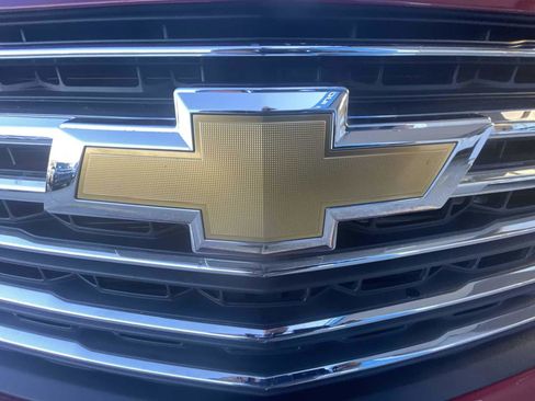 Certified 2023 Chevrolet Traverse LT image 30