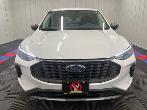 Used 2025 Ford Escape Active FWD image 8