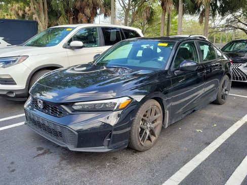 Certified 2025 Honda Civic Sport image 3