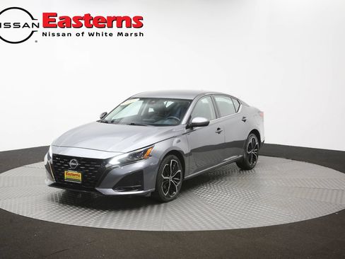 Used 2023 Nissan Altima 2.5 SR AWD/4WD image 54