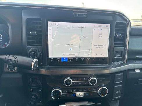 Used 2025 Ford F350 Lariat w/ Lariat Ultimate Package AWD/4WD image 12