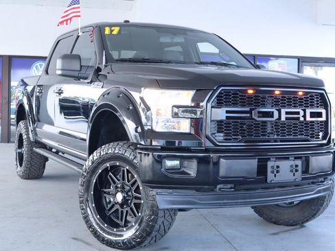 Used 2017 Ford F150 XLT w/ Equipment Group 302A Luxury AWD/4WD image 2