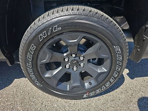 New 2026 RAM 1500 Express AWD/4WD image 10