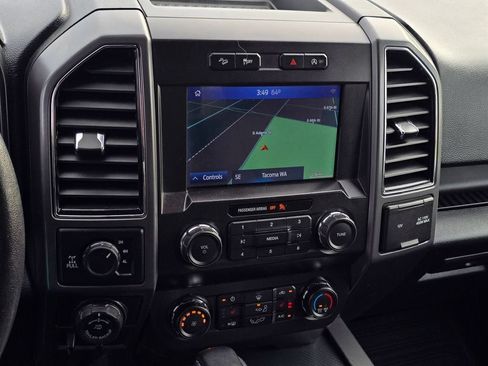 Used 2020 Ford F150 XLT w/ Equipment Group 302A Luxury AWD/4WD image 16