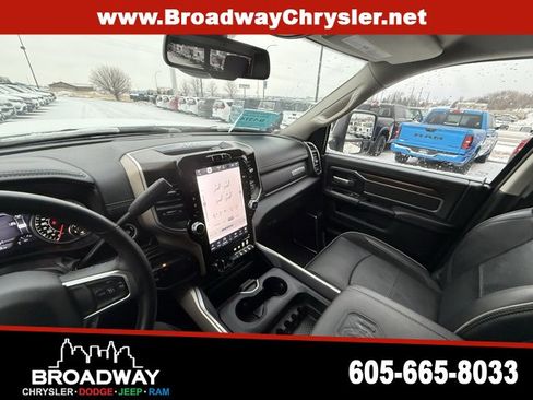 Used 2024 RAM 3500 Laramie image 16