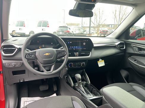 New 2026 Chevrolet TrailBlazer LT w/ LPO, Blackout Package image 30