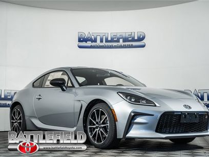 New 2025 Toyota GR86 w/ ALL Weather Mat Package (TMS)