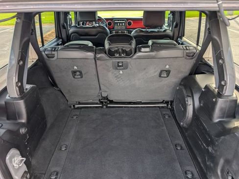 Used 2020 Jeep Wrangler Unlimited Rubicon AWD/4WD image 14