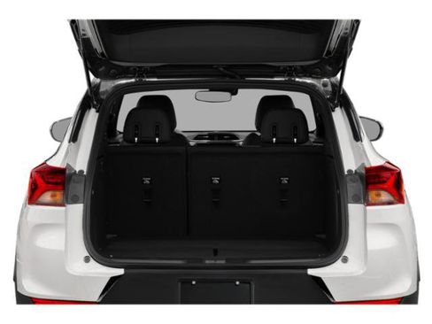 Used 2022 Chevrolet TrailBlazer ACTIV w/ Technology Package image 8