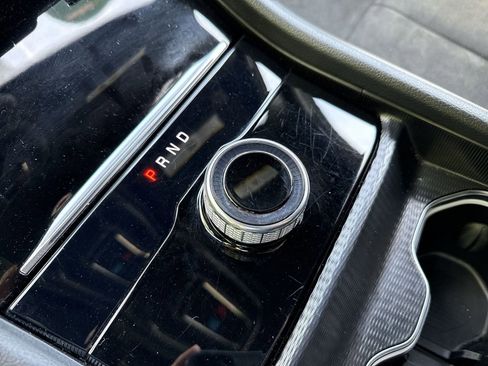 Used 2024 Jeep Grand Cherokee Altitude image 16