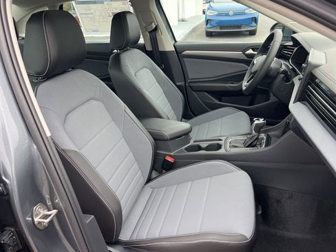 New 2026 Volkswagen Jetta SE image 22