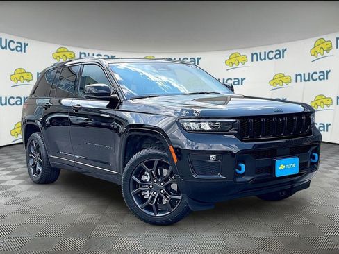 Used 2023 Jeep Grand Cherokee 30th Anniversary AWD/4WD image 1
