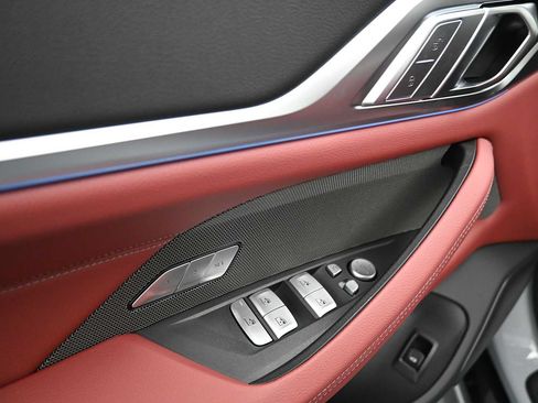New 2026 BMW i4 eDrive40 w/ M Sport Package RWD image 9