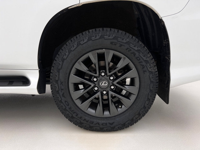 Used 2020 Lexus GX 460 Premium w/ Premium Package AWD/4WD image 30