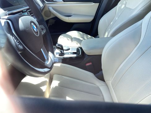 Used 2024 BMW X3 sDrive30i w/ Convenience Package RWD image 9