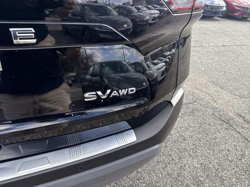 Used 2023 Nissan Rogue SV image 7