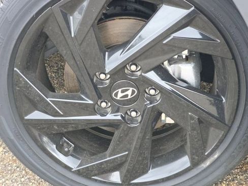 New 2026 Hyundai Elantra SEL Sport Premium FWD image 10