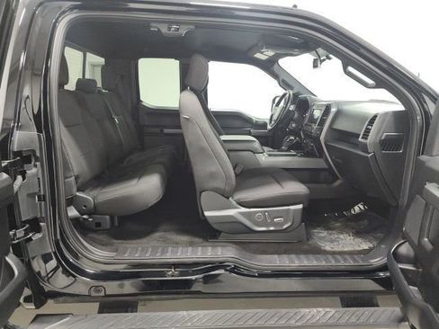 Used 2018 Ford F150 XLT w/ Equipment Group 302A Luxury AWD/4WD image 20