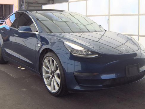 Used 2019 Tesla Model 3 Performance AWD/4WD image 1