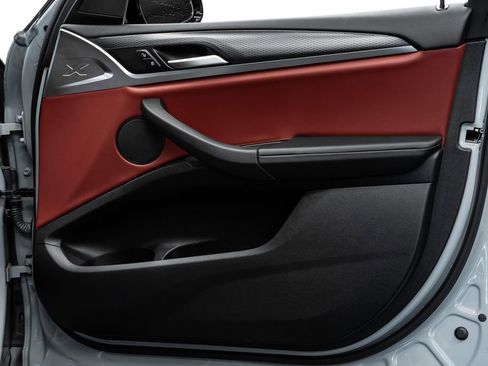 Used 2023 BMW X3 sDrive30i w/ M Sport Package image 21