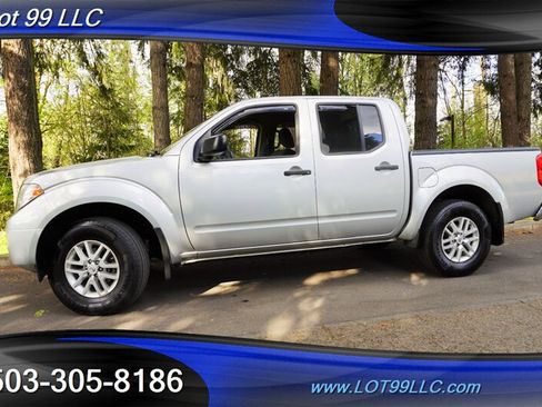 Used 2016 Nissan Frontier SV AWD/4WD image 5