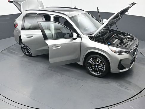 Used 2023 BMW X1 xDrive28i w/ Premium Package image 60