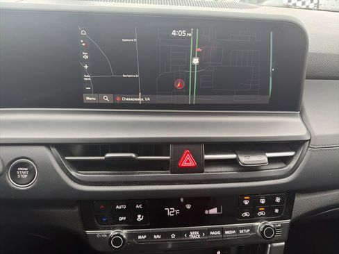 Used 2024 Kia Seltos SX image 17