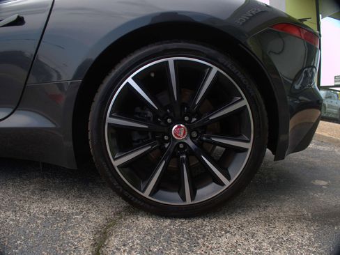 Used 2016 Jaguar F-TYPE Convertible RWD image 53