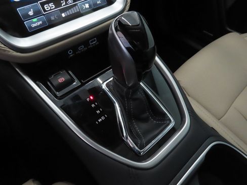 Used 2025 Subaru Legacy Limited AWD/4WD image 16