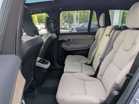 New 2026 Volvo XC90 B6 Plus w/ Protection Package Premier image 15