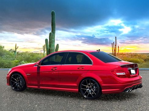 Used 2014 Mercedes-Benz C 63 AMG Sedan image 4