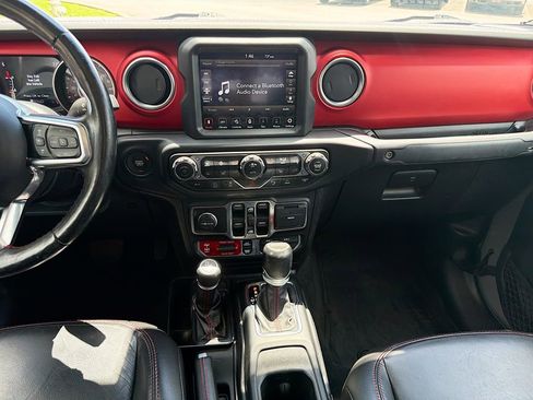 Used 2020 Jeep Gladiator Rubicon AWD/4WD image 18