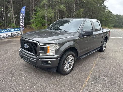 Used 2018 Ford F150 XL w/ Equipment Group 101A Mid AWD/4WD image 7