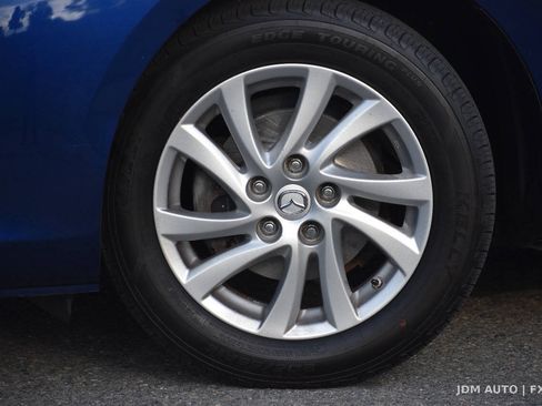 Used 2012 MAZDA MAZDA3 i Grand Touring w/ Tech Pkg FWD image 37