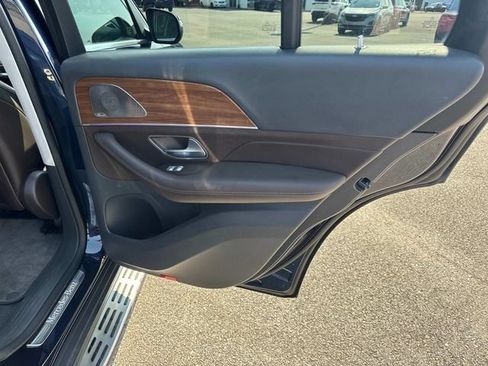 Used 2020 Mercedes-Benz GLE 350 4MATIC image 23