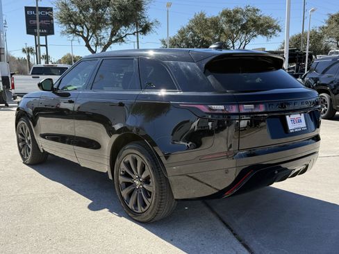 Used 2022 Land Rover Range Rover Velar R-Dynamic S image 7