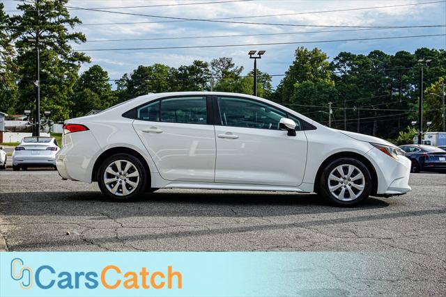 Used 2020 Toyota Corolla LE FWD image 10