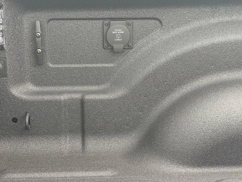 New 2026 RAM 2500 Big Horn AWD/4WD image 17