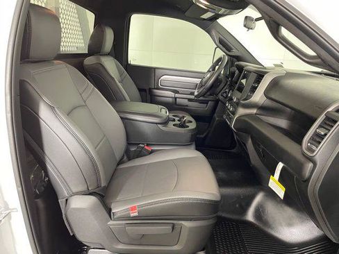 New 2024 RAM 5500 Tradesman image 30